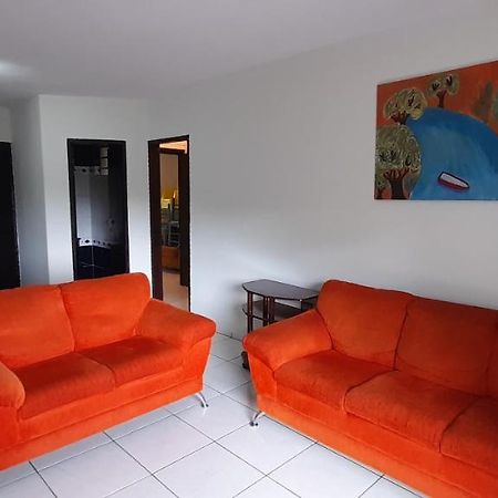 Apartamento Espacoso Com Estacionamento Incluido Foz do Iguaçu Esterno foto