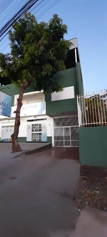 Apartamento Espacoso Com Estacionamento Incluido Foz do Iguaçu Esterno foto