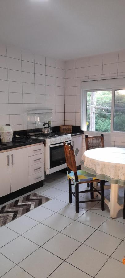 Apartamento Espacoso Com Estacionamento Incluido Foz do Iguaçu Esterno foto