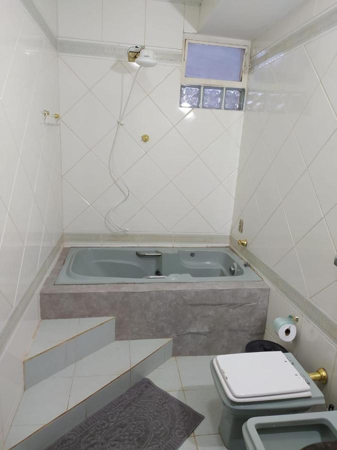 Apartamento Espacoso Com Estacionamento Incluido Foz do Iguaçu Esterno foto